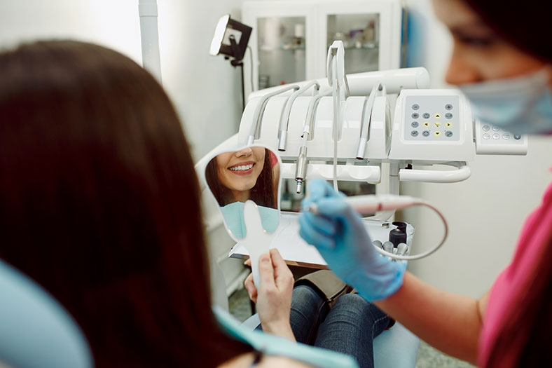 Routine dentistry consultation